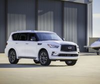 Infiniti QX80 2020 года